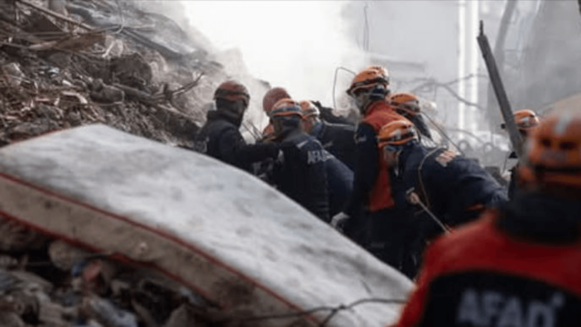 Building Collapse in Turkey Claims Two Lives, Three Injured - Rks News