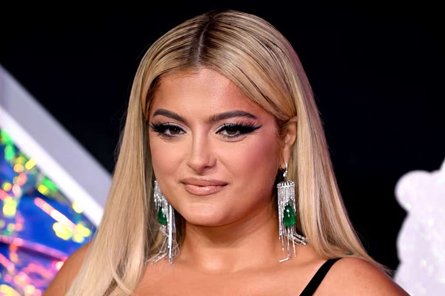 Singer Bebe Rexya Bebe Rexha Wins “Female Icon Award 2026” at EDM Awards - Rks News